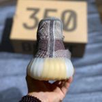 Фото Кроссовки Адидас Yeezy Boost G5452