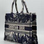 Фото Сумка Dior Book Tote V3994