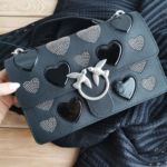 Фото Сумка Pinko Love Studded Heart G5588