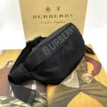 фото Сумка на пояс Burberry N7846