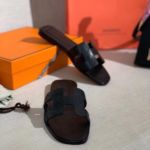 Фото Шлепанцы Hermes Oran V4073