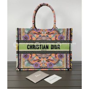 Фото Сумка Dior Book Tote G5716