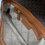 Фото Сумка-клатч Michael Kors M3855