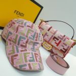 Фото Сумка-клатч Fendi Baguette G5855