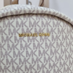 Фото Рюкзак Michael Kors V4232