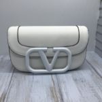 Фото Сумка Valentino SuperVee V4368