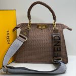 Фото Сумка Fendi Peekaboo Medium M4007