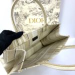 Фото Сумка Dior Book Tote M3942