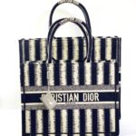 Фото Сумка Dior Book Tote M3941