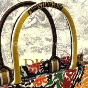 Фото Сумка Dior Book Tote M3943