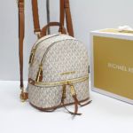 Фото Рюкзак Michael Kors Rhea Mini V4382