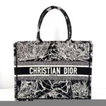 Фото Сумка Dior Book Tote G6420