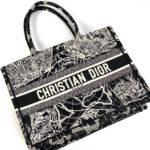 Фото Сумка Dior Book Tote G6420