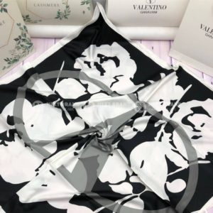 Платок Valentino G6549