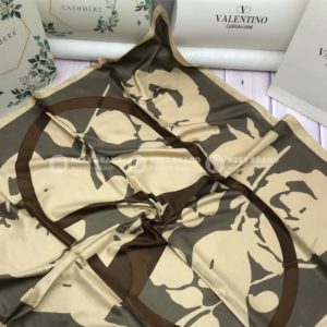 Платок Valentino G6551