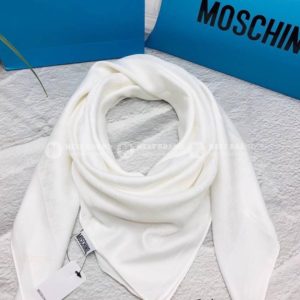 Фото Палантин Moschino M4160