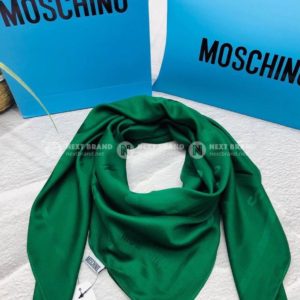 Фото Палантин Moschino G6505