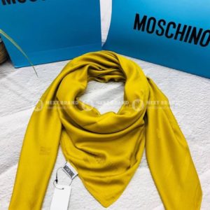 Фото Палантин Moschino G6506