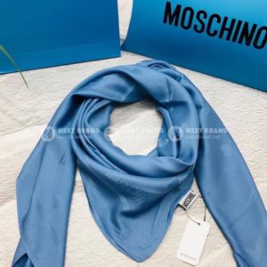 Фото Палантин Moschino G6510