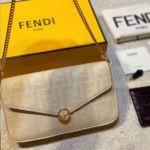 Фото Сумка-клатч Fendi M4310