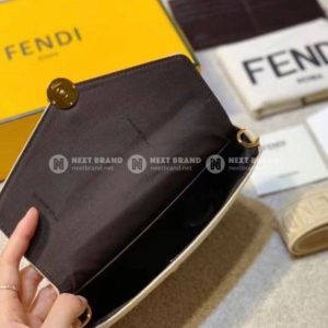 Фото Сумка-клатч Fendi M4310