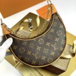 фото Сумка Louis Vuitton Loop N9489