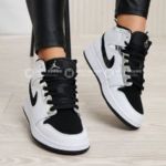 Фото Кроссовки Nike Dunk High V4802