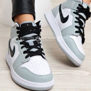 Фото Кроссовки Nike Dunk High V4810