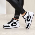 Фото Кроссовки Nike Dunk High V4812