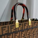 фото Сумка Fendi N10415