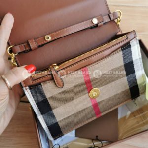 фото Сумка Burberry N105012