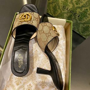 фото Босоножки Gucci N14847