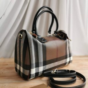 фото Сумка Burberry N11841