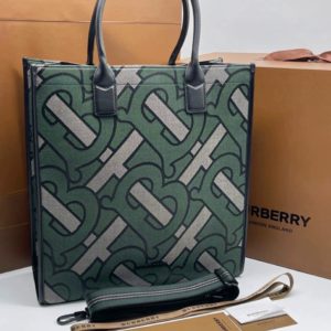 фото Сумка Burberry N14100