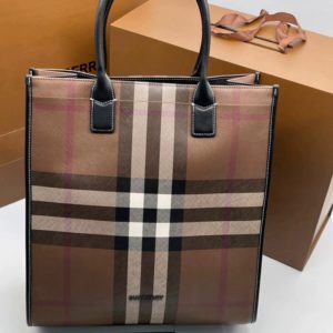 фото Сумка Burberry N14101