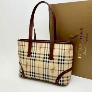 фото Сумка Burberry N13661