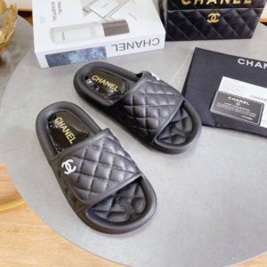 фото Шлепанцы Chanel N14849