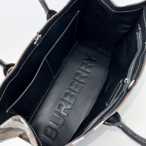 фото Сумка Burberry N15070