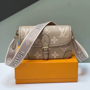 фото Сумка Louis Vuitton N16202