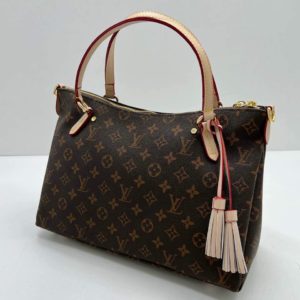 фото Сумка Louis Vuitton N15811