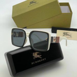 фото Очки Burberry W5022