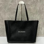 фото Сумка Balenciaga N17301