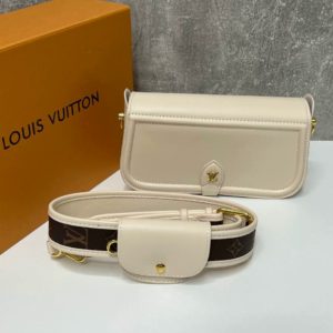 фото Сумка Louis Vuitton N17876