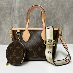 фото Сумка Louis Vuitton N17896