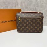 фото Сумка Louis Vuitton N18048