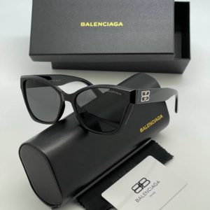 фото Очки Balenciaga W5211