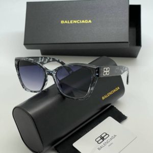 фото Очки Balenciaga W5209