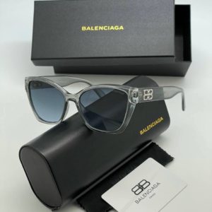 фото Очки Balenciaga W5208