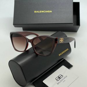 фото Очки Balenciaga W5207