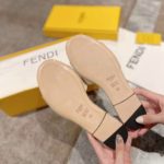 фото Шлепанцы Fendi W5461